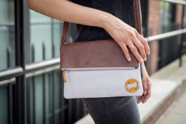 vegan crossbody bag in gray organic cotton and faux leather