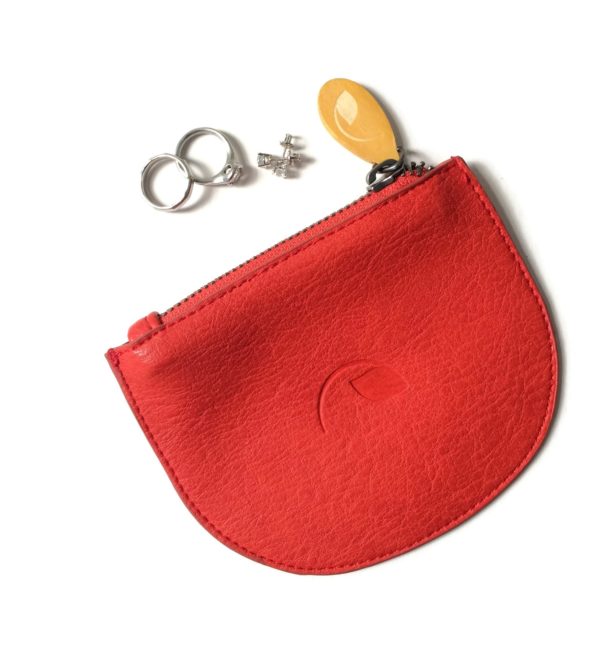 vegan purse and jewelry holder
