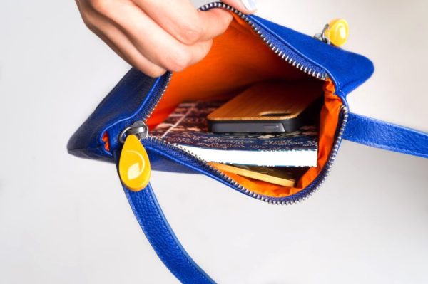 faux leather bag & vegan crossbody purse