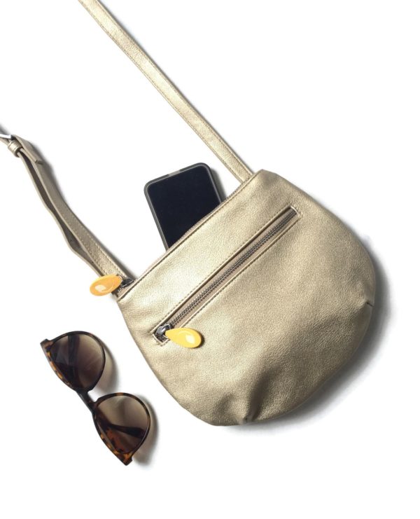 vegan handbag and crossbody purse