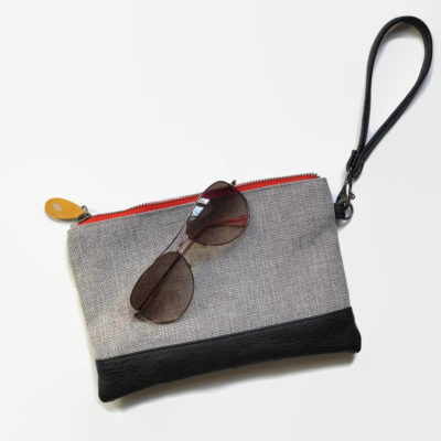 vegan leather purse with detachable wristlet strap